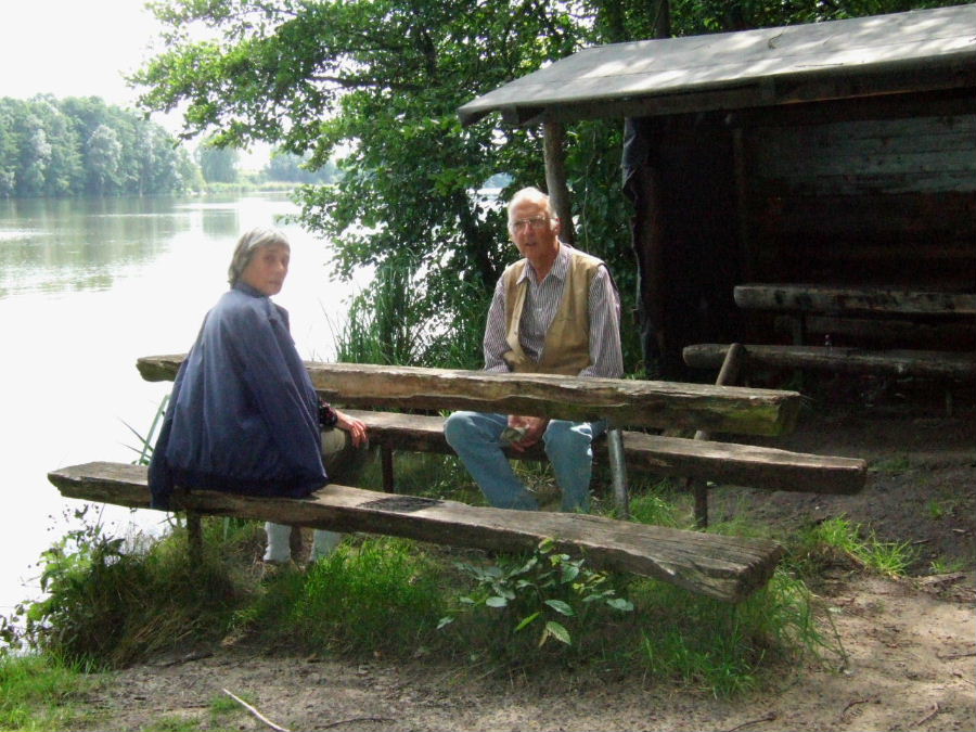 picknick_am_gross_behnitzer_see.JPG